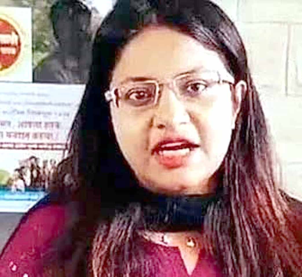 Delhi High Court issues notice to Pooja Khelkar